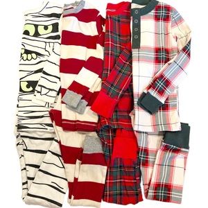 Lot of kids holiday pajamas, GAP, Old Navy, Hearth & Hand size 5.